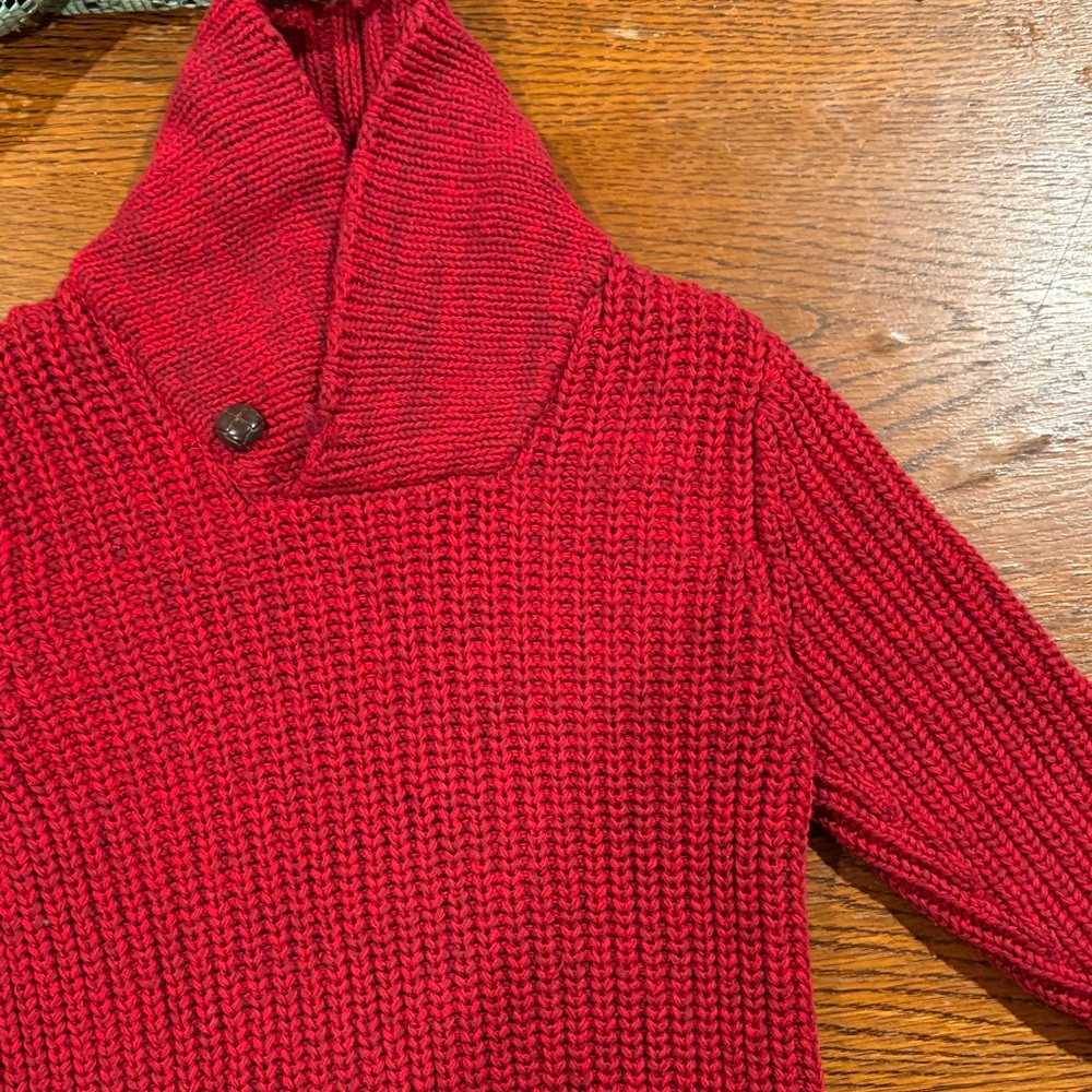 Old Navy boy’s Turtleneck Sweater in Rich Red